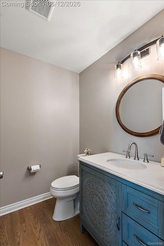 22461 Benjamin Street, St. Clair Shores, MI 48081