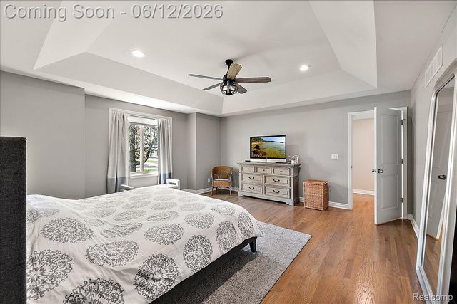 22461 Benjamin Street, St. Clair Shores, MI 48081
