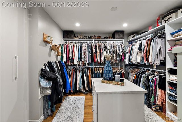 22461 Benjamin Street, St. Clair Shores, MI 48081