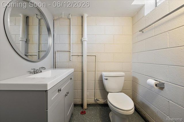 22461 Benjamin Street, St. Clair Shores, MI 48081