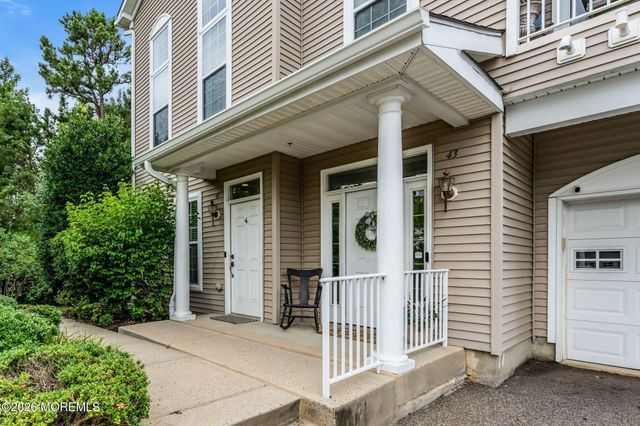 41 Bryce Lane 1401, Manahawkin, NJ 08050