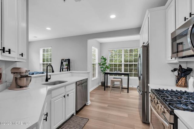 41 Bryce Lane 1401, Manahawkin, NJ 08050