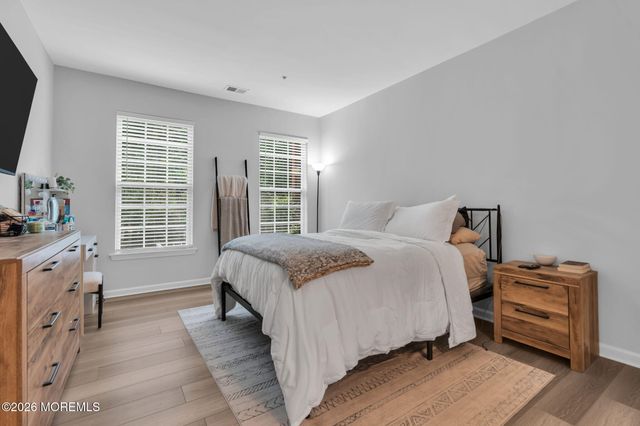 41 Bryce Lane 1401, Manahawkin, NJ 08050