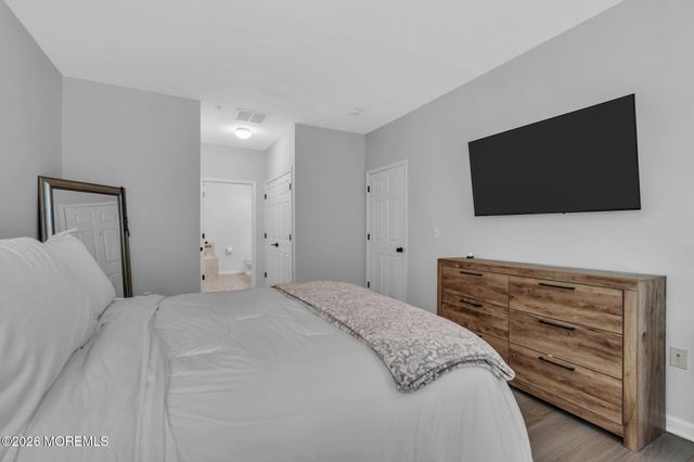 41 Bryce Lane 1401, Manahawkin, NJ 08050
