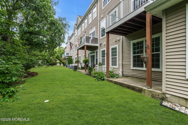 41 Bryce Lane 1401, Manahawkin, NJ 08050
