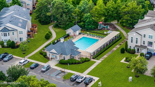 41 Bryce Lane 1401, Manahawkin, NJ 08050