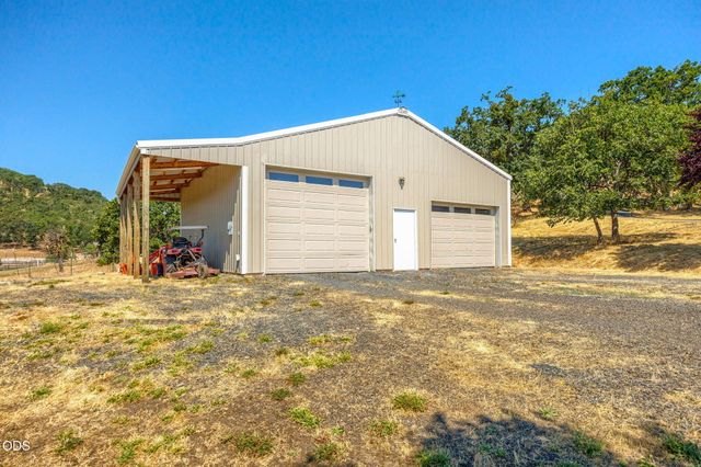 4337 Pioneer Road, Medford, OR 97501