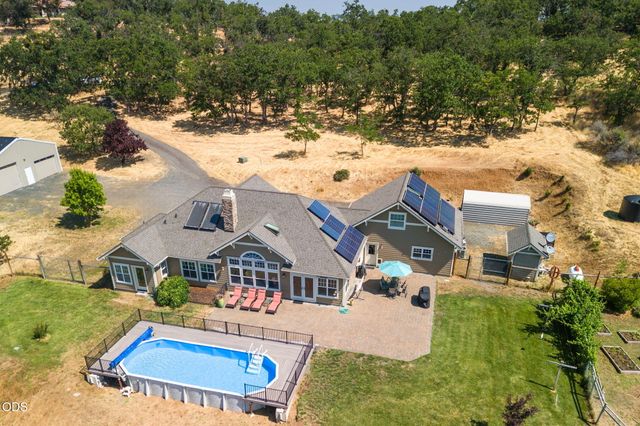 4337 Pioneer Road, Medford, OR 97501