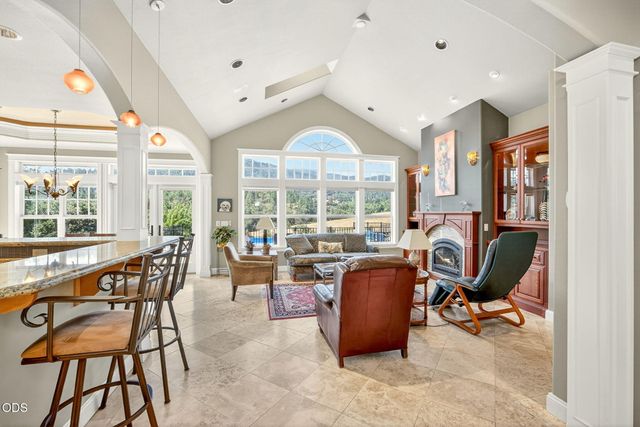 4337 Pioneer Road, Medford, OR 97501