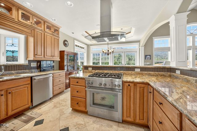 4337 Pioneer Road, Medford, OR 97501