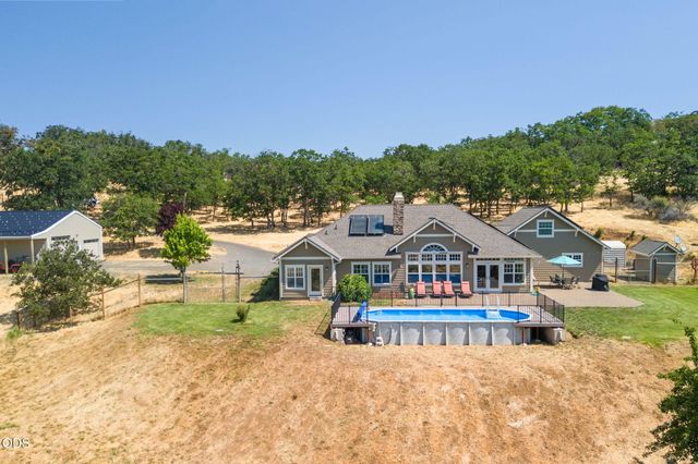 4337 Pioneer Road, Medford, OR 97501