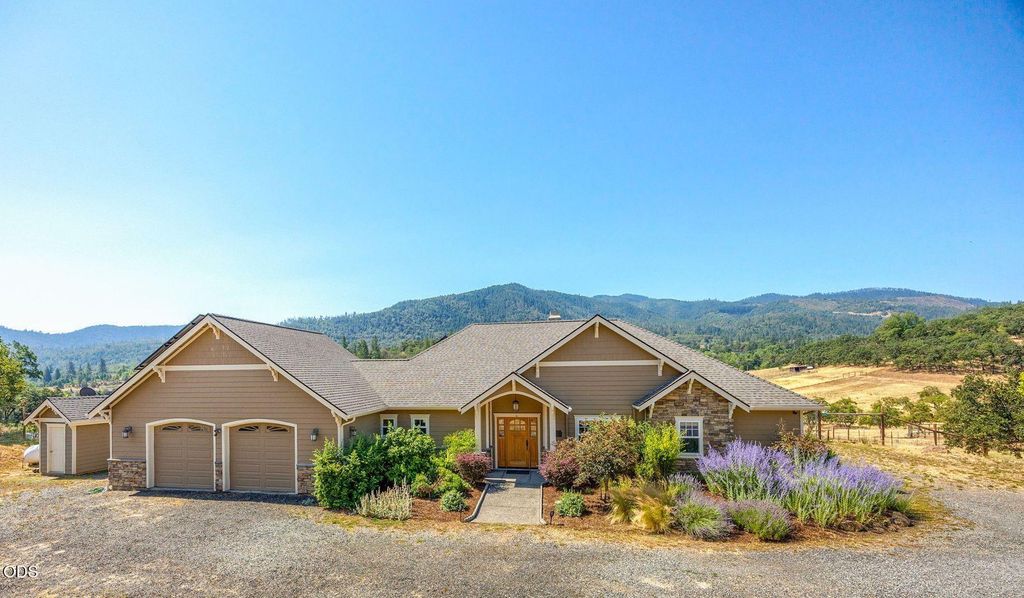 4337 Pioneer Road, Medford, OR 97501