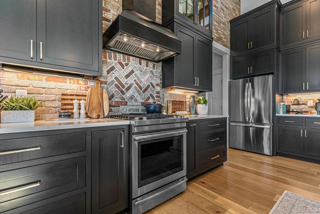 326 Mary Bee Lane, Medford, OR 97504