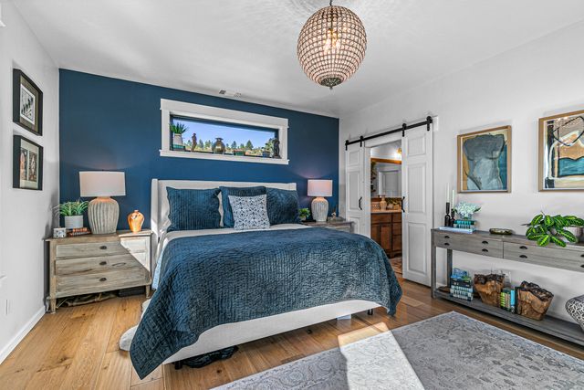 326 Mary Bee Lane, Medford, OR 97504