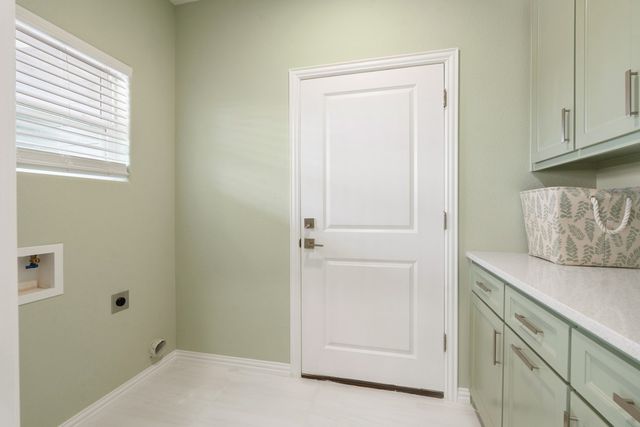 103 Wesson Street, Gun Barrel City, TX 75156