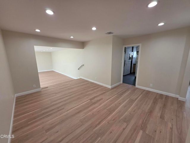 6829 Murietta Avenue, Van Nuys, CA 91405
