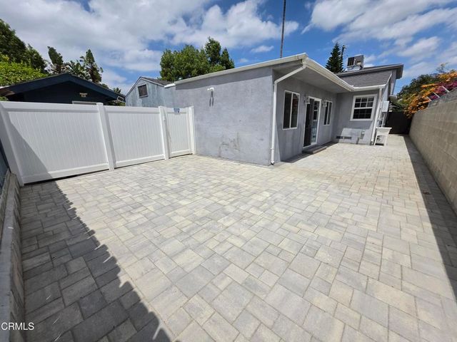 6829 Murietta Avenue, Van Nuys, CA 91405