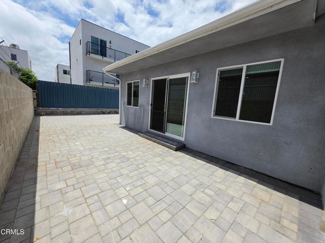 6829 Murietta Avenue, Van Nuys, CA 91405