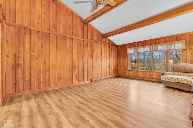 684 E Bonebrake Road, Veedersburg, IN 47987