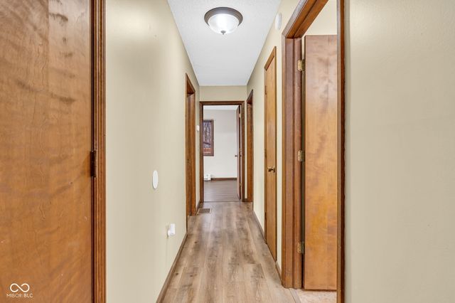 684 E Bonebrake Road, Veedersburg, IN 47987