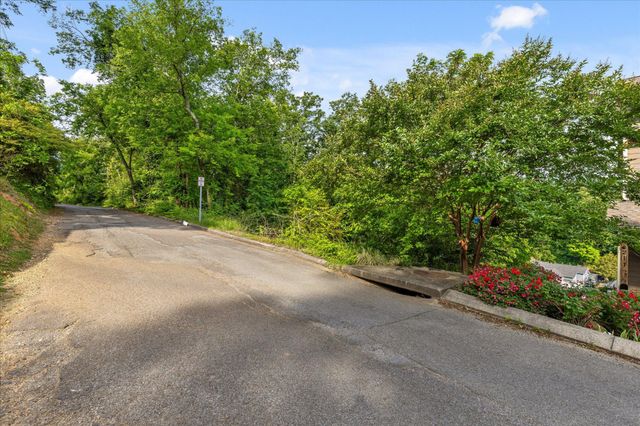 209 Thompson Street, Chattanooga, TN 37405
