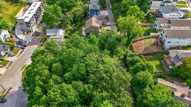 209 Thompson Street, Chattanooga, TN 37405