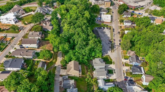 209 Thompson Street, Chattanooga, TN 37405