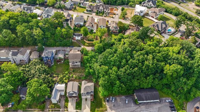 209 Thompson Street, Chattanooga, TN 37405