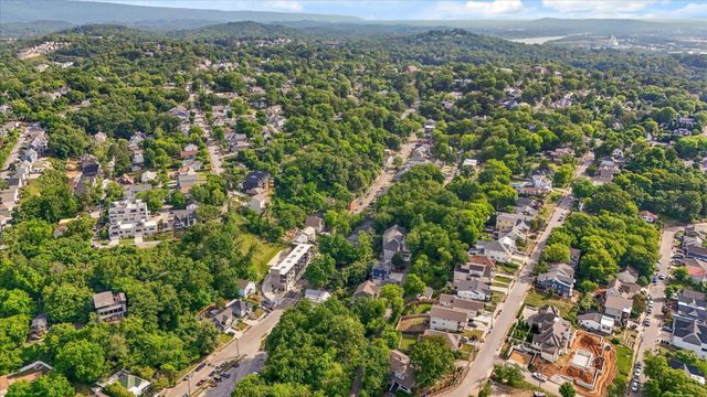 209 Thompson Street, Chattanooga, TN 37405