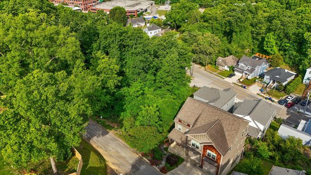 209 Thompson Street, Chattanooga, TN 37405
