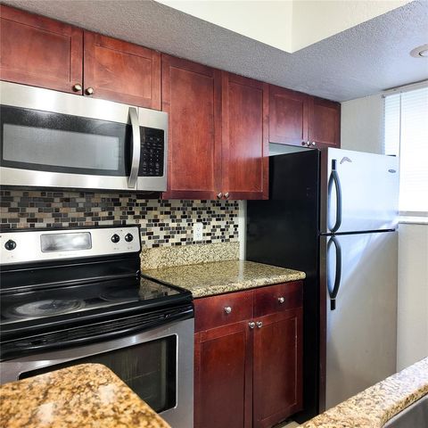 5152 CONROY ROAD 1317, Orlando, FL 32811