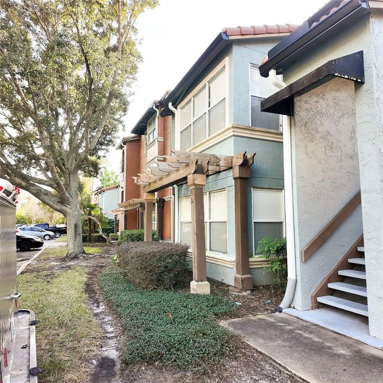 5152 CONROY ROAD 1317, Orlando, FL 32811