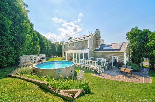 17 Kenilworth Lane, Warwick, NY 10990