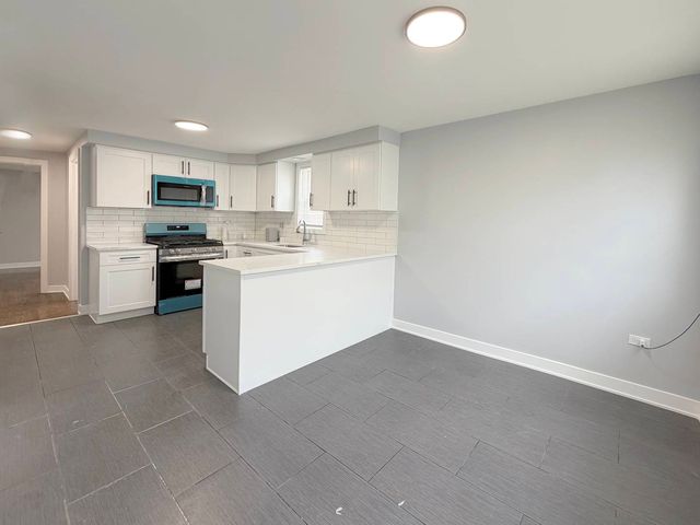 10139 S MAY Street, Chicago, IL 60643