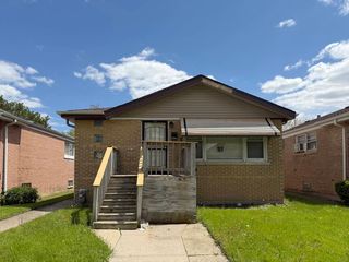 10139 S MAY Street, Chicago, IL 60643