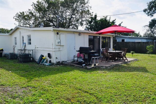 4155 NW 12th Ter, Oakland Park, FL 33309
