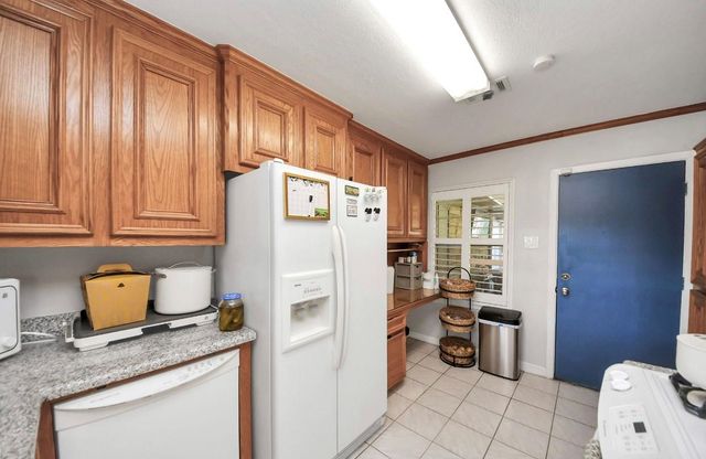 1226 Stonecrest, Houston, TX 77018