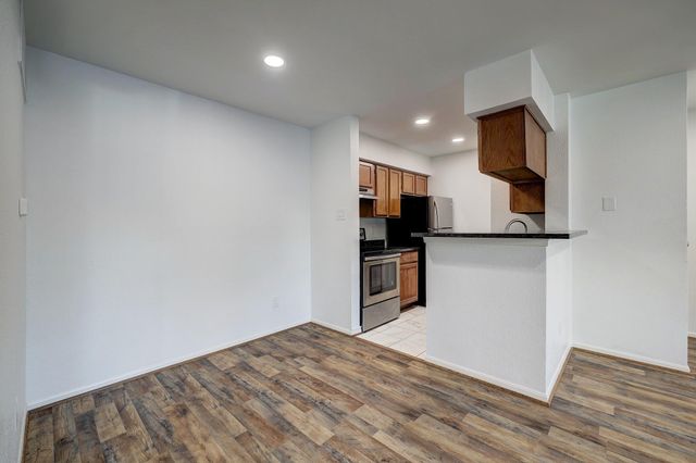 11201 Lynbrook Drive 3818, Houston, TX 77042