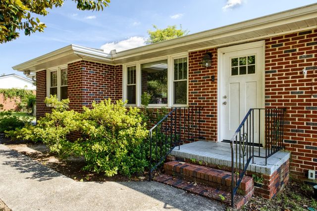 917 Magnolia Drive, Aiken, SC 29803