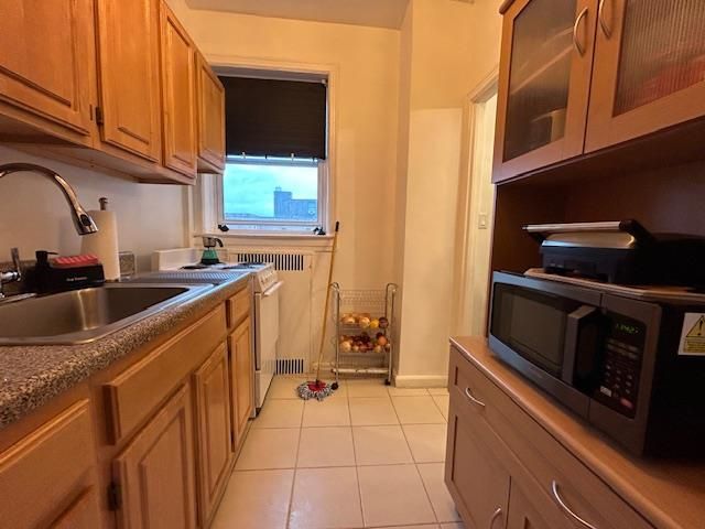 86-10 34 Avenue 624, Jackson Heights, NY 11372