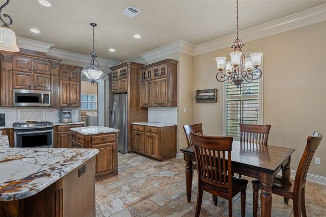 672 Dumaine, Bossier City, LA 71111