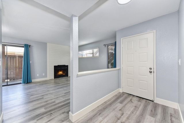 7975 Arcade Lake Ln, Citrus Heights, CA 95610