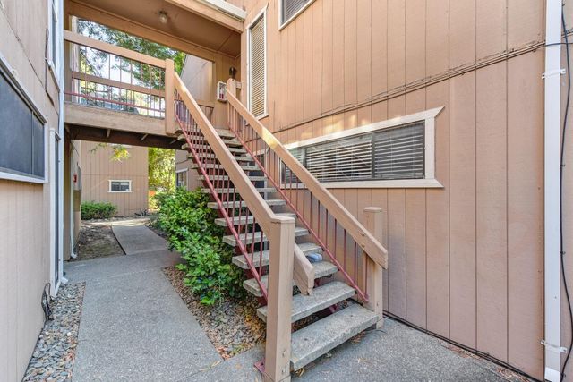 7975 Arcade Lake Ln, Citrus Heights, CA 95610