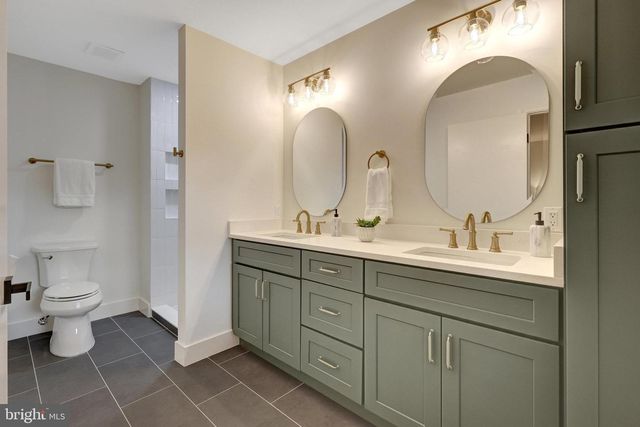 2931 VILLAGE SPRING LN, Vienna, VA 22181