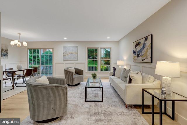 2931 VILLAGE SPRING LN, Vienna, VA 22181