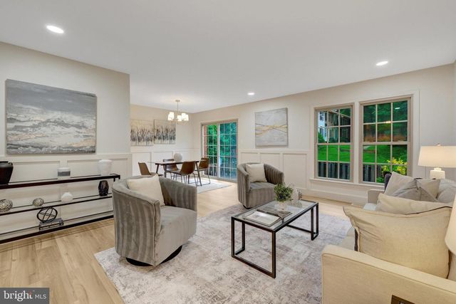 2931 VILLAGE SPRING LN, Vienna, VA 22181