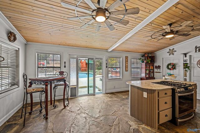 3851 Hixon Road, Fort Payne, AL 35967