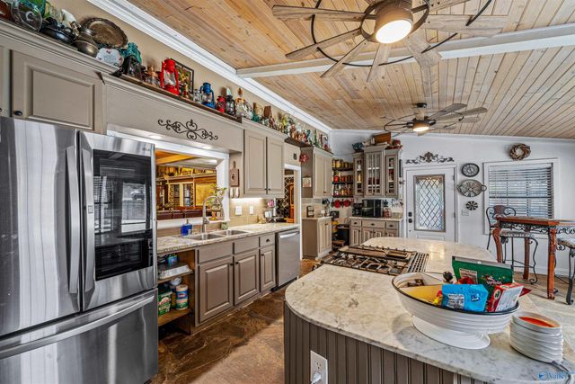 3851 Hixon Road, Fort Payne, AL 35967