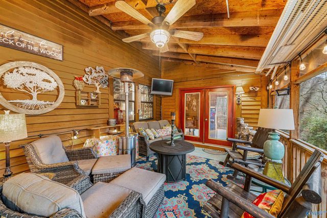 3851 Hixon Road, Fort Payne, AL 35967