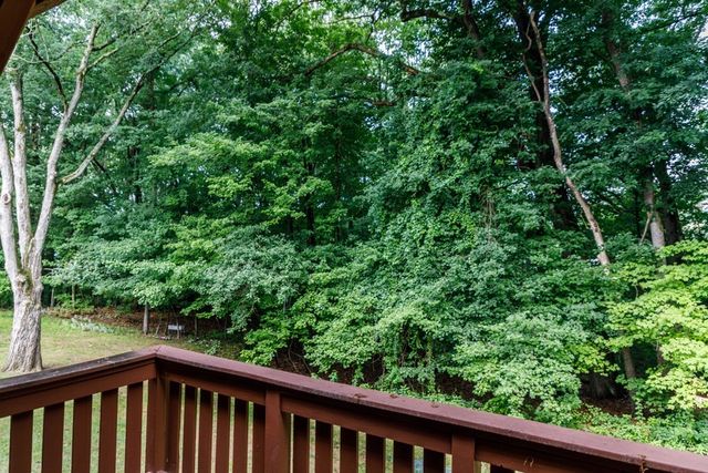 31 Macintosh Lane 31, Leominster, MA 01453